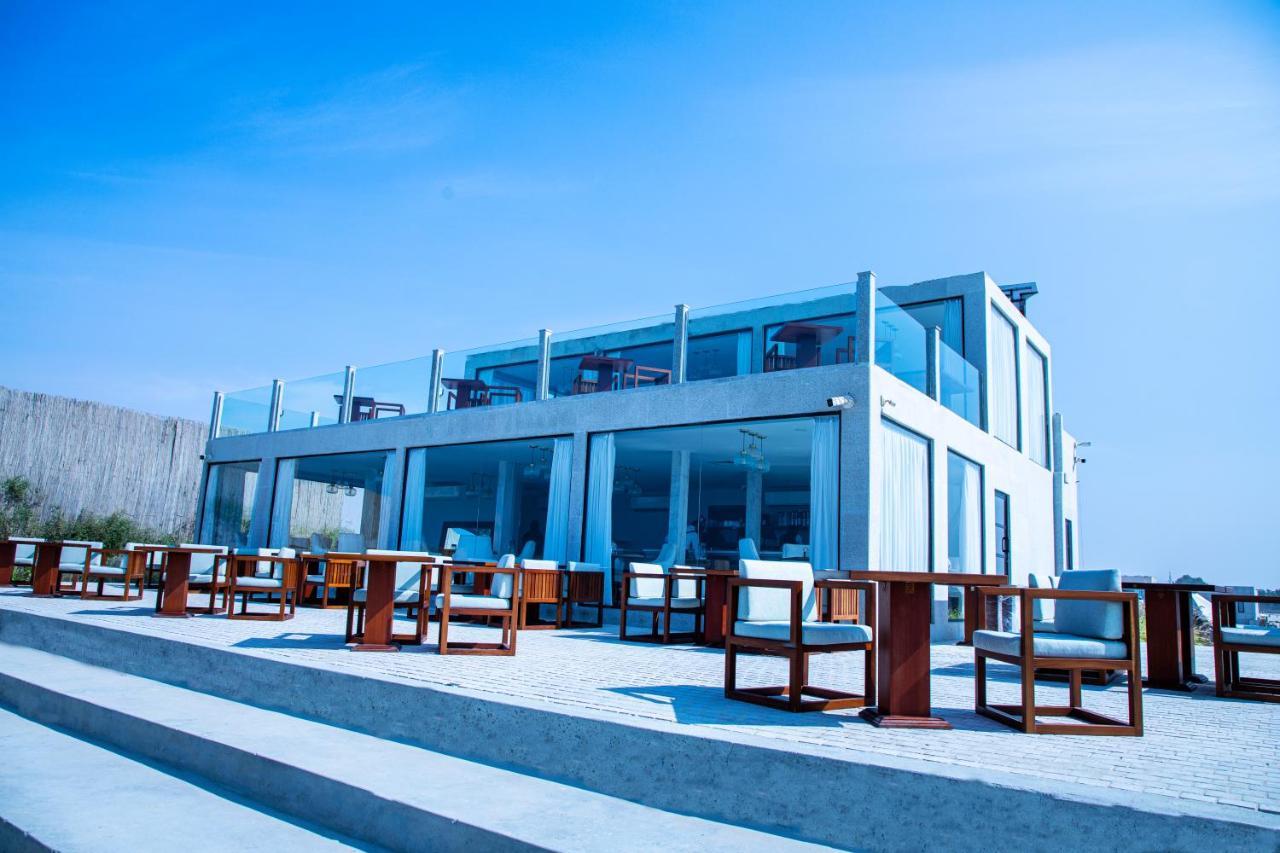 Caravana Beach Resort Al Zorah Ajman Exterior foto
